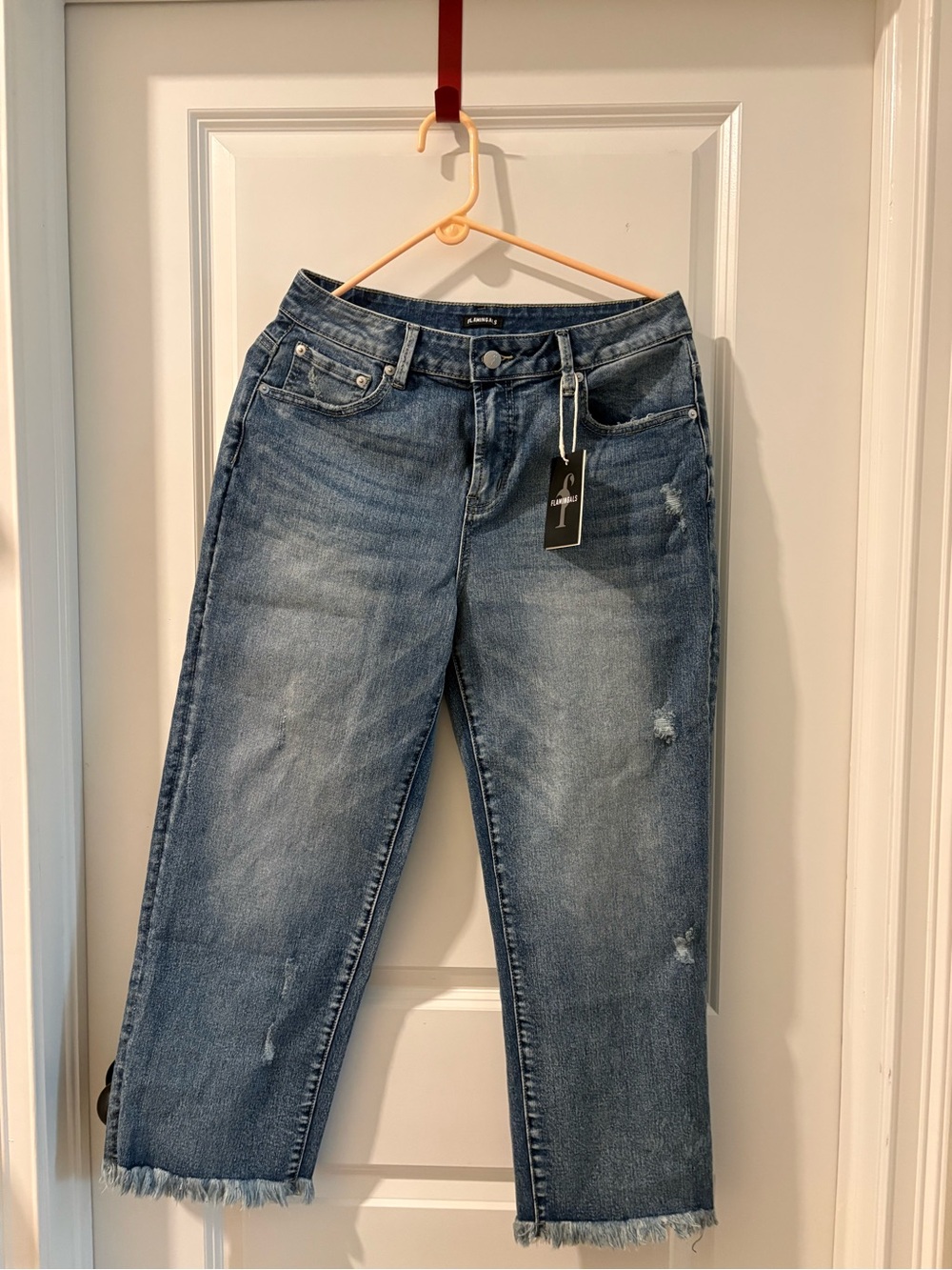 Cropped Distressed Women’s Jeans in Faded Blue